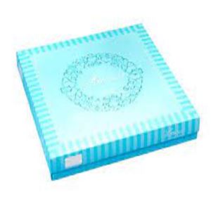 شکلات مغزدار جعبه آمور شیرین عسل