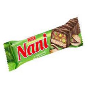 شکلات مغزدار نوقا و کارامل پسته ای نانی شیرین عسل