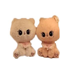 گربه پیش بند قلبی